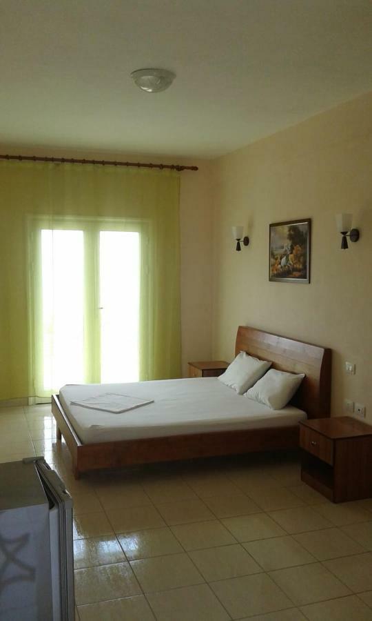 Oasis Drymades Hotel Dhërmi